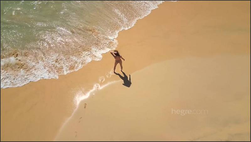 xVideos gibt überraschtem Kerl einen Handjob